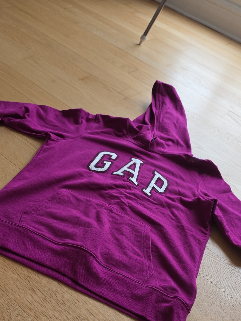 GAP Purple/Magenta Hoodie Sweatshirt